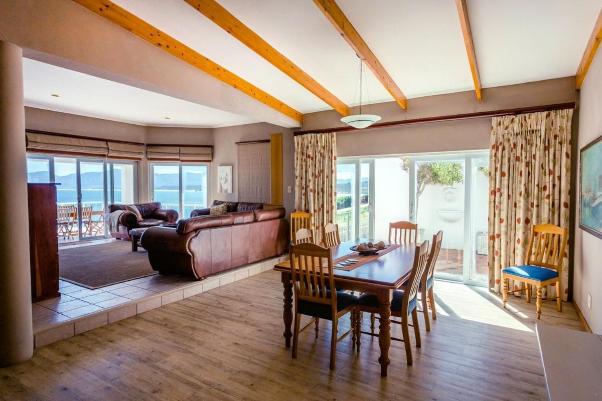 49 On Cliff Hotel Gansbaai Exterior foto