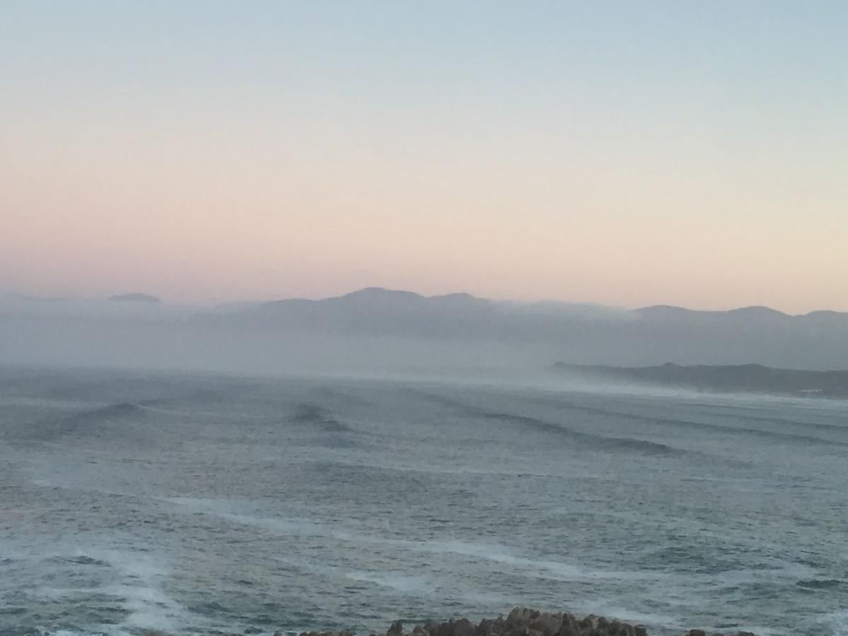 49 On Cliff Hotel Gansbaai Exterior foto