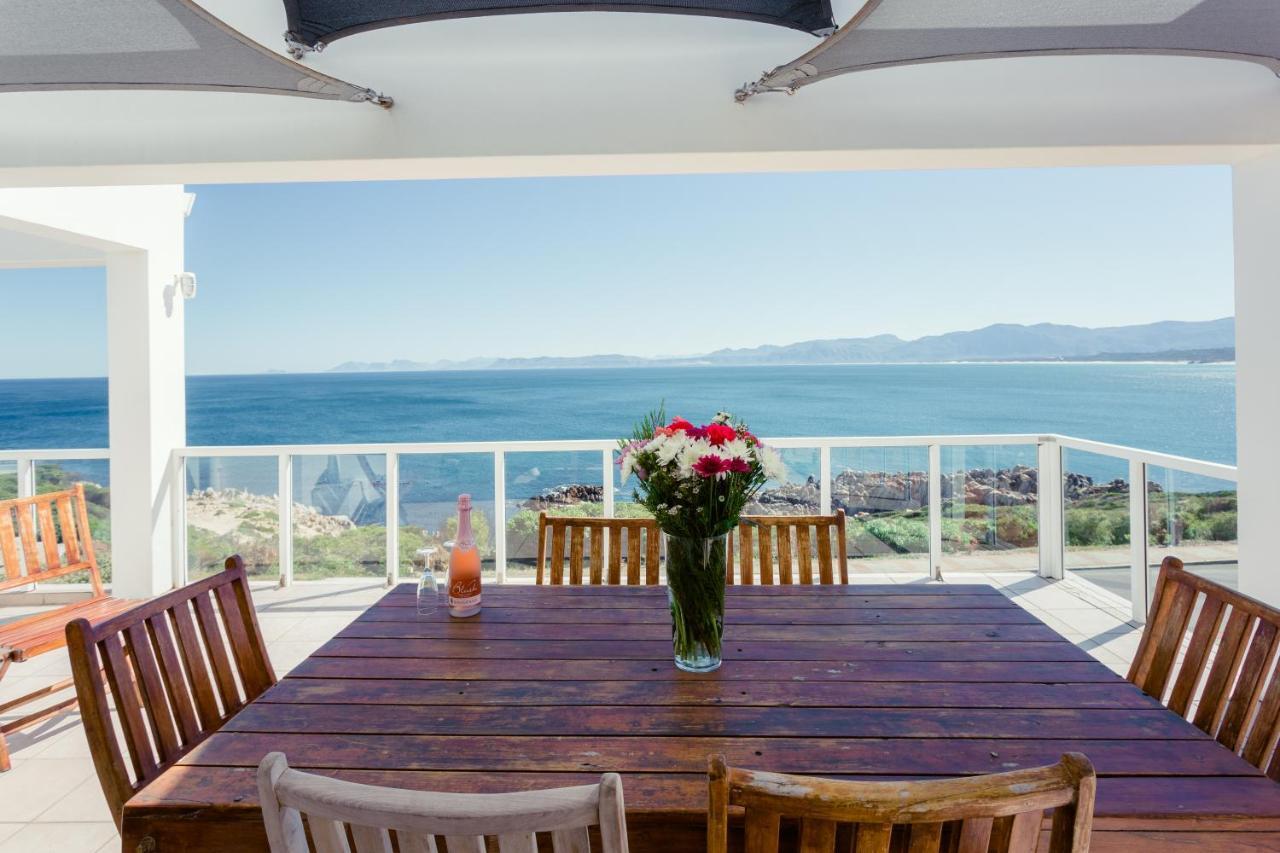 49 On Cliff Hotel Gansbaai Exterior foto